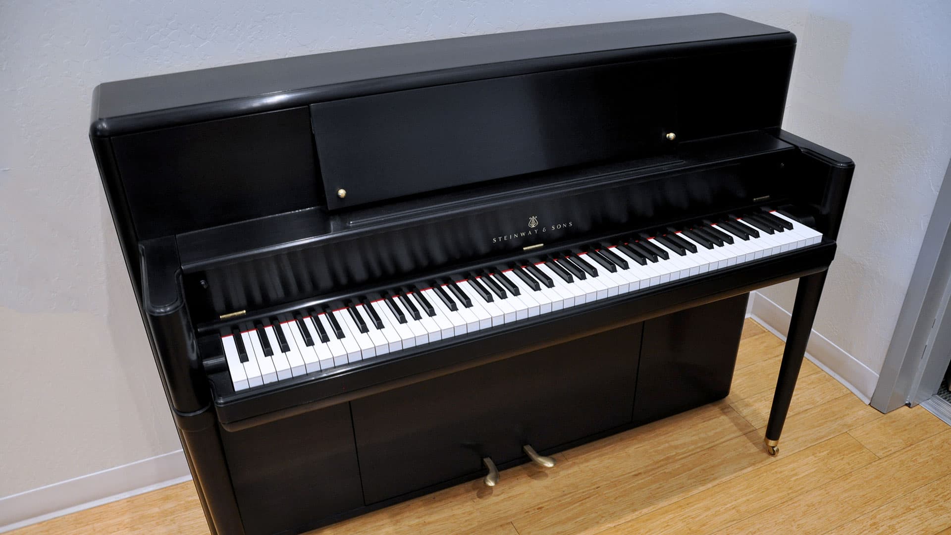 Restored Steinway & Sons Model 100